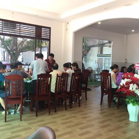 Thanh Truc Hotel Cà Mau Exteriör bild