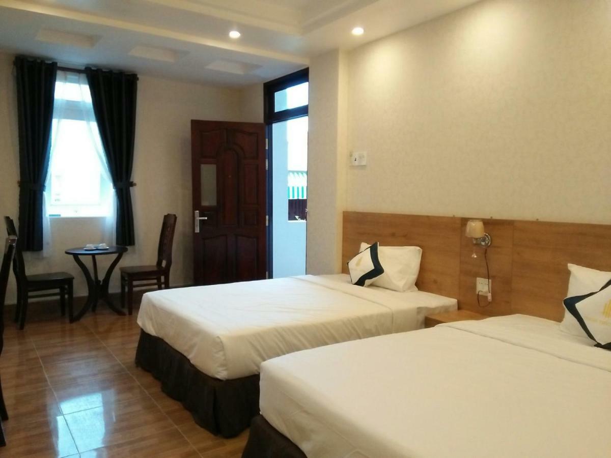 Thanh Truc Hotel Cà Mau Exteriör bild